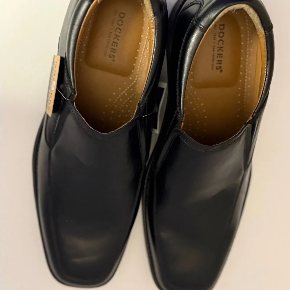Dockers Tifton Men's Classic Black Slip-On Loafers Size 10 WIDE